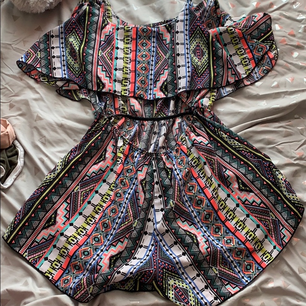 Romper - Picture 2 of 2